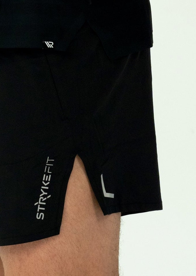 The SF RUN SHORT has been specifically engineered for running, featuring 4-way stretch, moisture-wicking fabric allowing you to move freely on every run. Unrestricted movement and comfort will confidently allow you to take longer strides and reach your full potential.