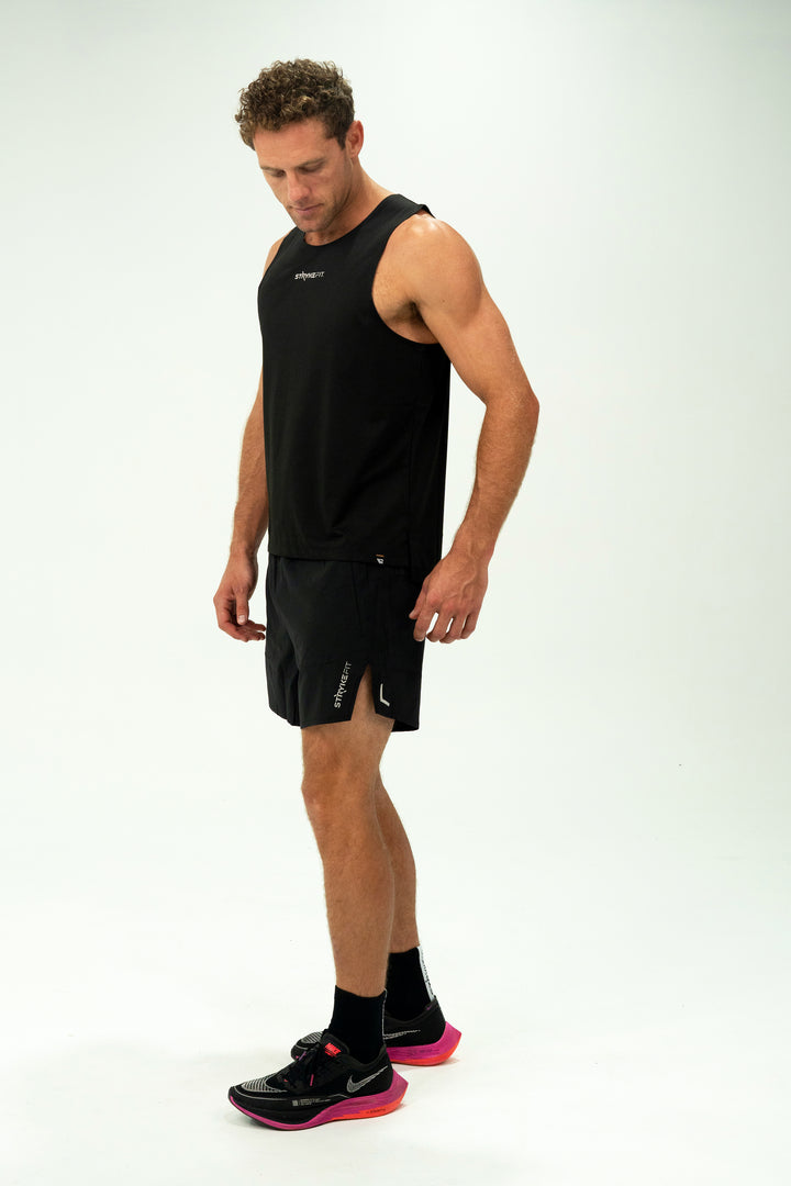 The SF RUN SHORT has been specifically engineered for running, featuring 4-way stretch, moisture-wicking fabric allowing you to move freely on every run. Unrestricted movement and comfort will confidently allow you to take longer strides and reach your full potential.