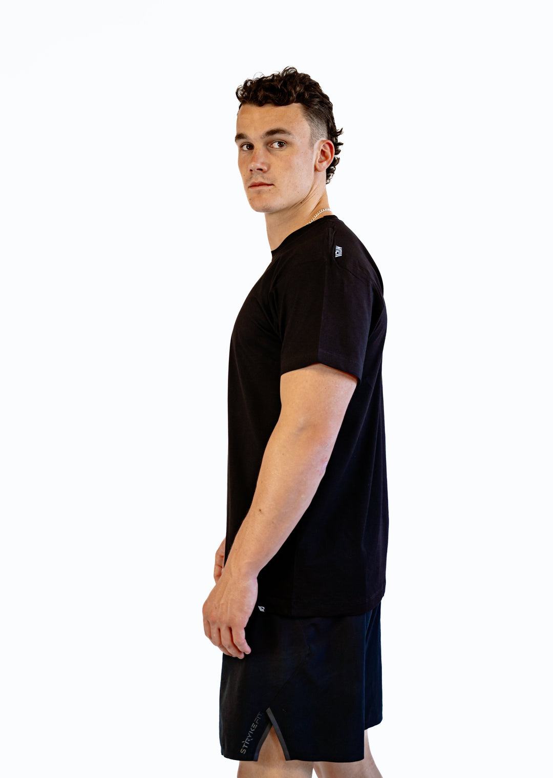 Our SF Team Tee is all about comfort. Whether you're hitting the pavement or pushing through that extra mile, our tee is designed for you. Engineered with maximum comfort, ensuring you stay focused and motivated with every step.