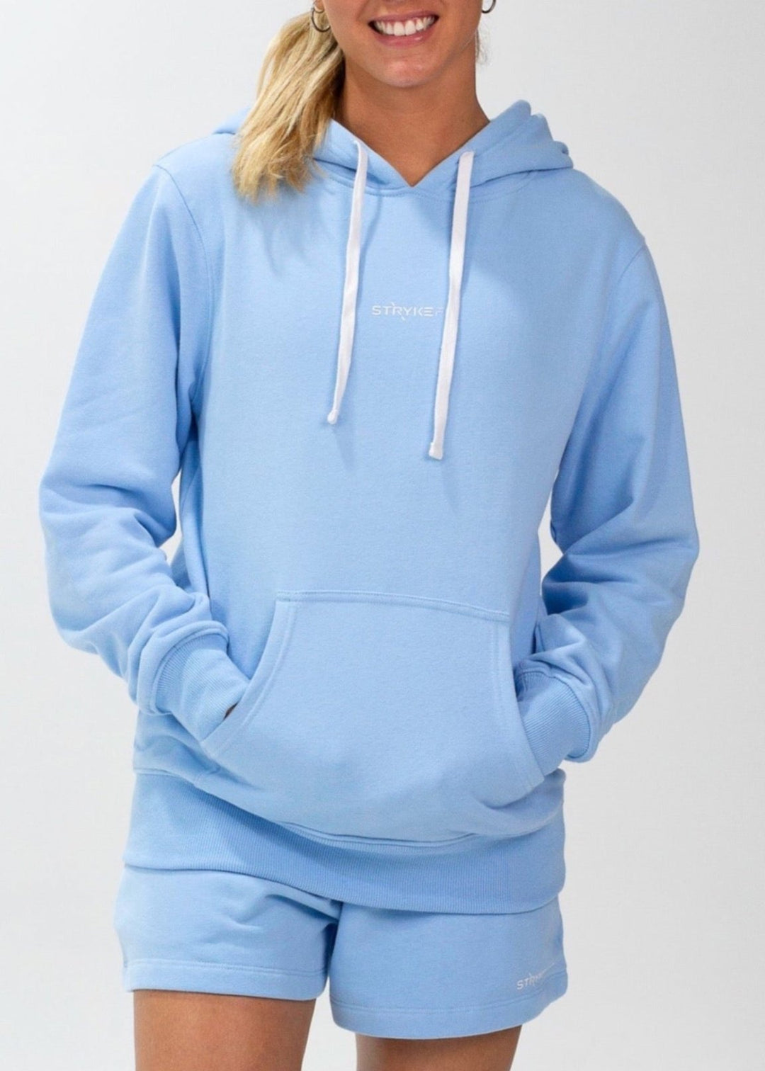 The CORE HOODED FLEECE is a winter staple in any wardrobe, made from premium brushed back fleece combining comfort and style for an everyday look.