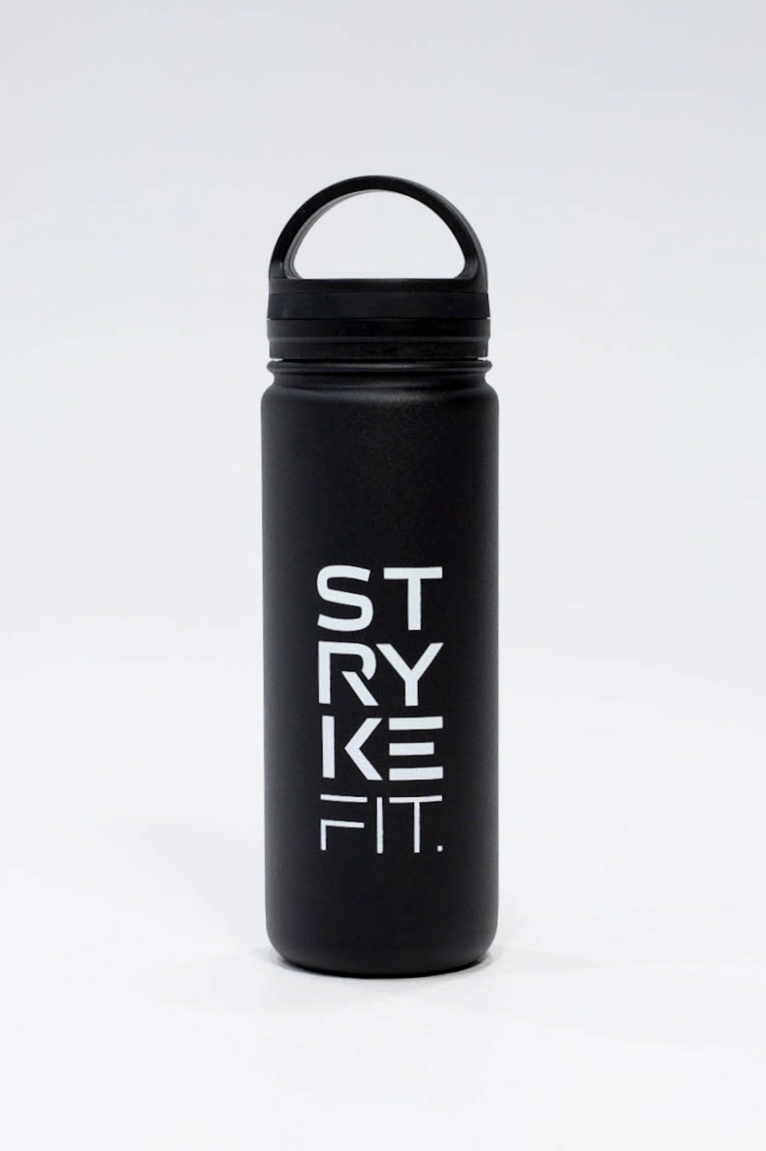 FIT 18oz WATER BOTTLE is the ultimate accessory for any sportsperson. The stainless steel, double-walled insulated design keeps your water cold to help you hydrate after any exercise.