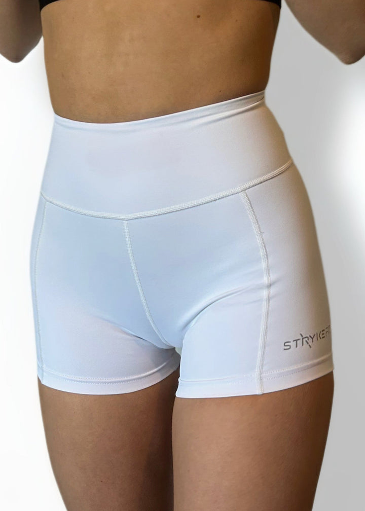 Engineered for speed, designed for comfort. The SPEED 3" RUN SHORT delivers performance-ready support, letting you hit your stride without distraction. Lightweight and featuring the perfect 3" cut, it allows for full mobility at any pace and at distance.