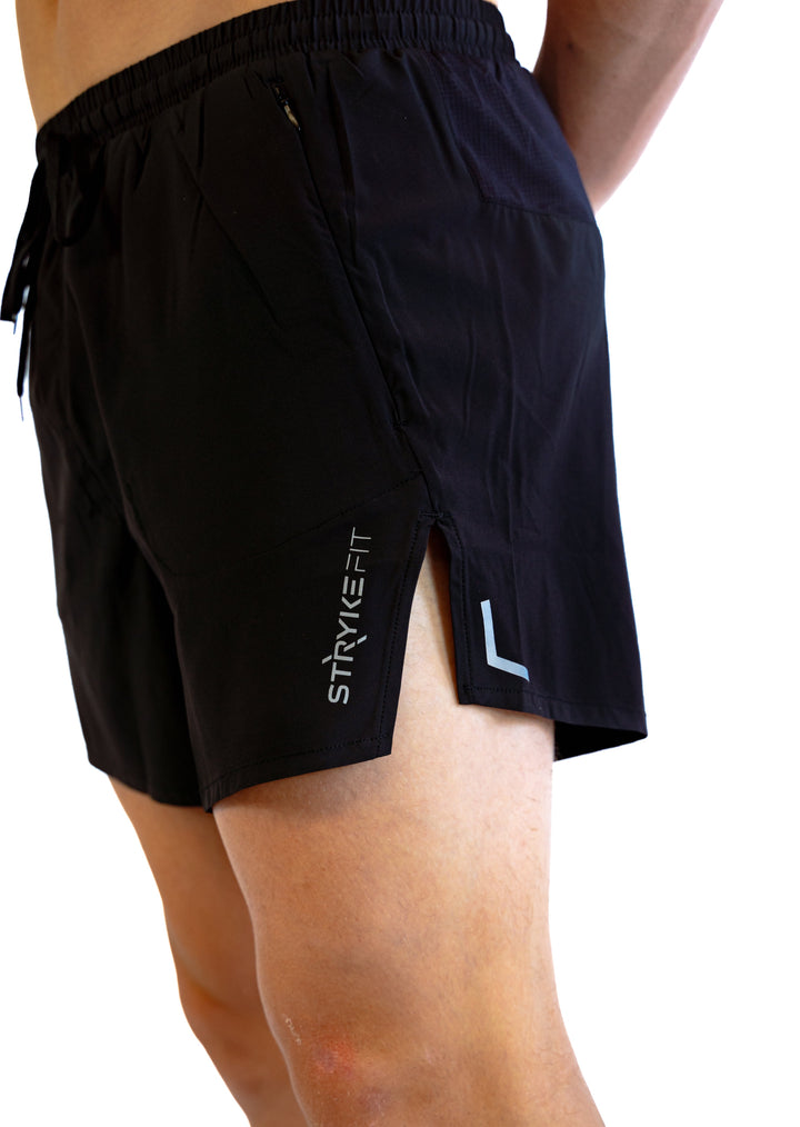 The SF RUN SHORT has been specifically engineered for running, featuring 4-way stretch, moisture-wicking fabric allowing you to move freely on every run. Unrestricted movement and comfort will confidently allow you to take longer strides and reach your full potential. 