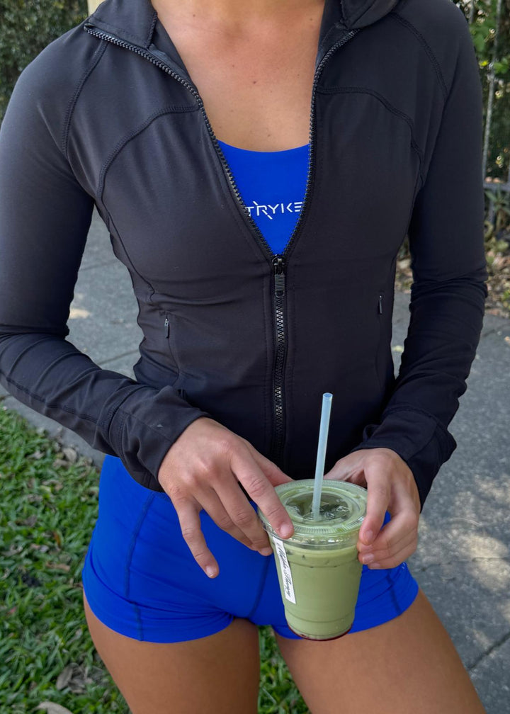 FIT CROP TOP with phone pocket - TRACK BLUE