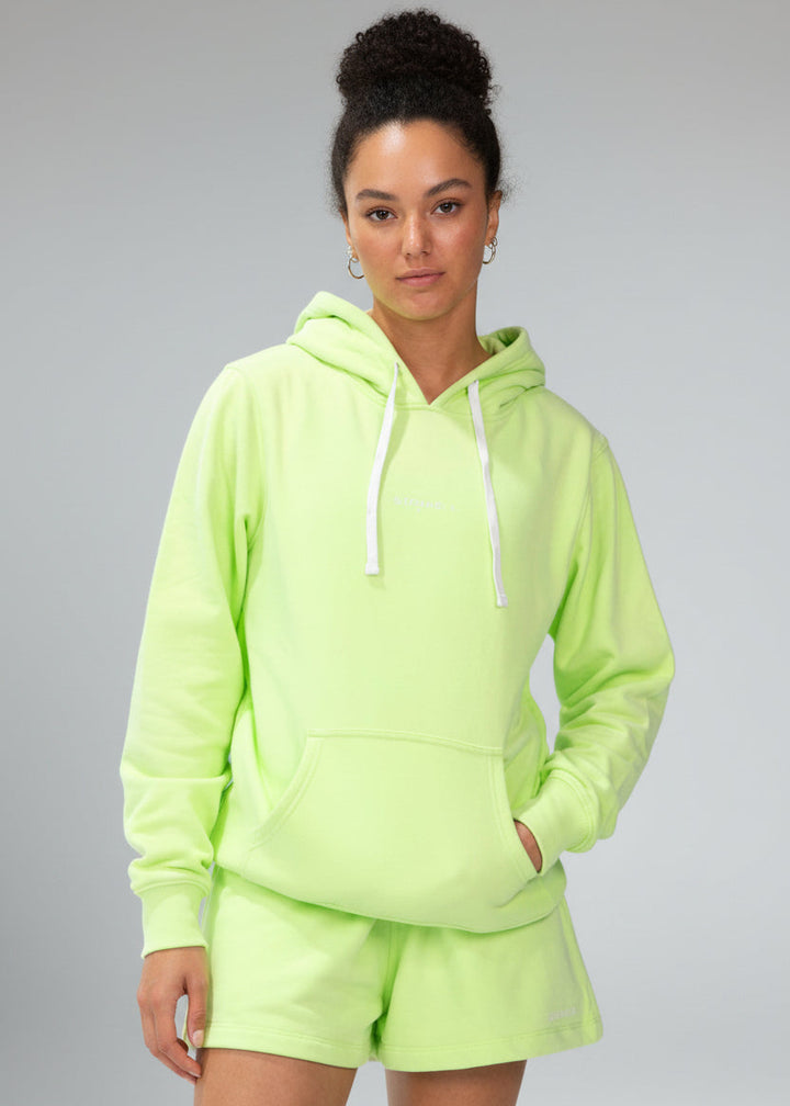 The BALANCE FLEECE SHORT is the perfect staple piece for your pre and post-training session.

These shorts are a relaxed high waist fit with a rib elasticated waistband, drawstring, side pockets, and incredibly soft brushed fleece fabric.

Complete the matching set with our Core Fleece Hood.