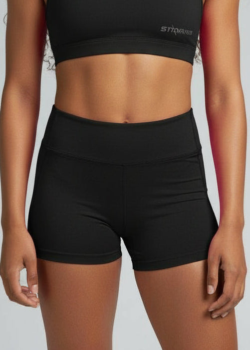 The BASE 3" Run Short is your everyday essential, designed to balance comfort, support, and lightweight performance for unrestricted movement on the run.

The 3" length delivers a fast, minimal feel without sacrificing coverage, while the lightweight fabric moves effortlessly with your stride. Whether you’re heading out for a quick session or pushing the pace, this is a staple you’ll keep reaching for.