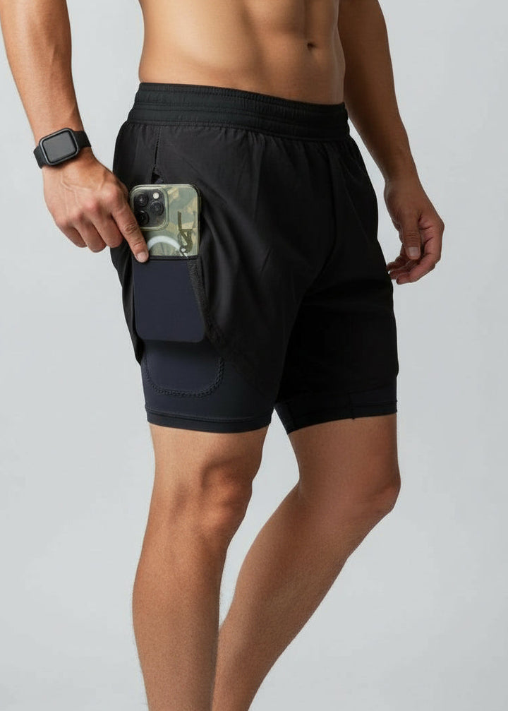 The ELITE RUN SHORT is engineered for runners who push themselves to the limit. Designed to move with you, these shorts offer ultimate comfort and flexibility and have every feature a runner needs. Whether on a long run or hitting a training session, the ELITE Run Short will support you every step of the way.