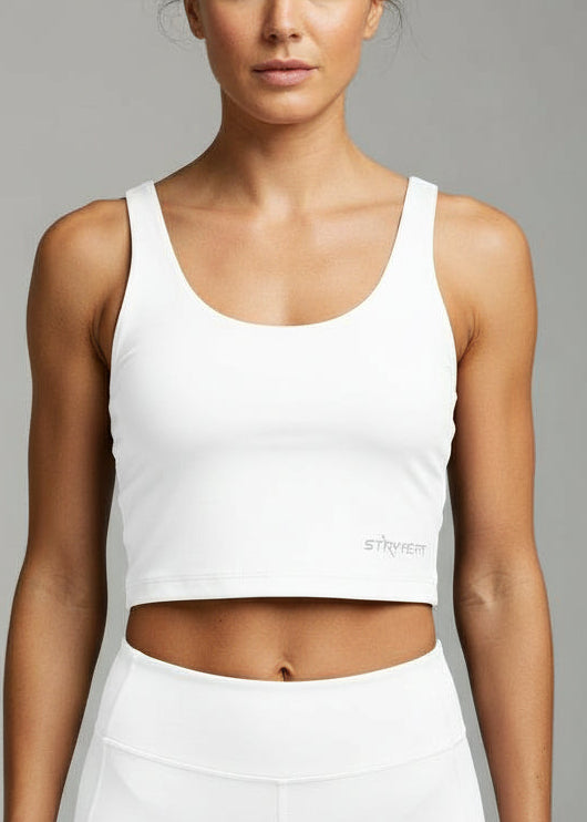 The INTERVAL CROP TOP is a longer-length crop top with a built-in bra for extra support and added coverage. Designed for running or&nbsp;training this top is a great addition to any wardrobe.
