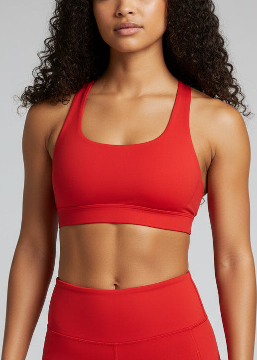 
The SF Elite Crop Top is designed for runners who value freedom, comfort, and effortless performance.

Cross-over back straps follow the natural curve of your shoulder blades, allowing unrestricted arm movement and a natural feel through every stride. Lightweight and streamlined, this crop moves with you from warm-up to final sprint — so you can stay focused on the run.