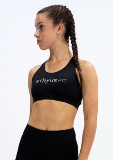 The ENERGY CROP TOP features cross back straps to ensure a full range of motion through your arms when running every rep, step, and stride This crop top will leaving you feeling supported yet comfortable.  This  running crop top is the perfect staple for any  runners wardrobe.